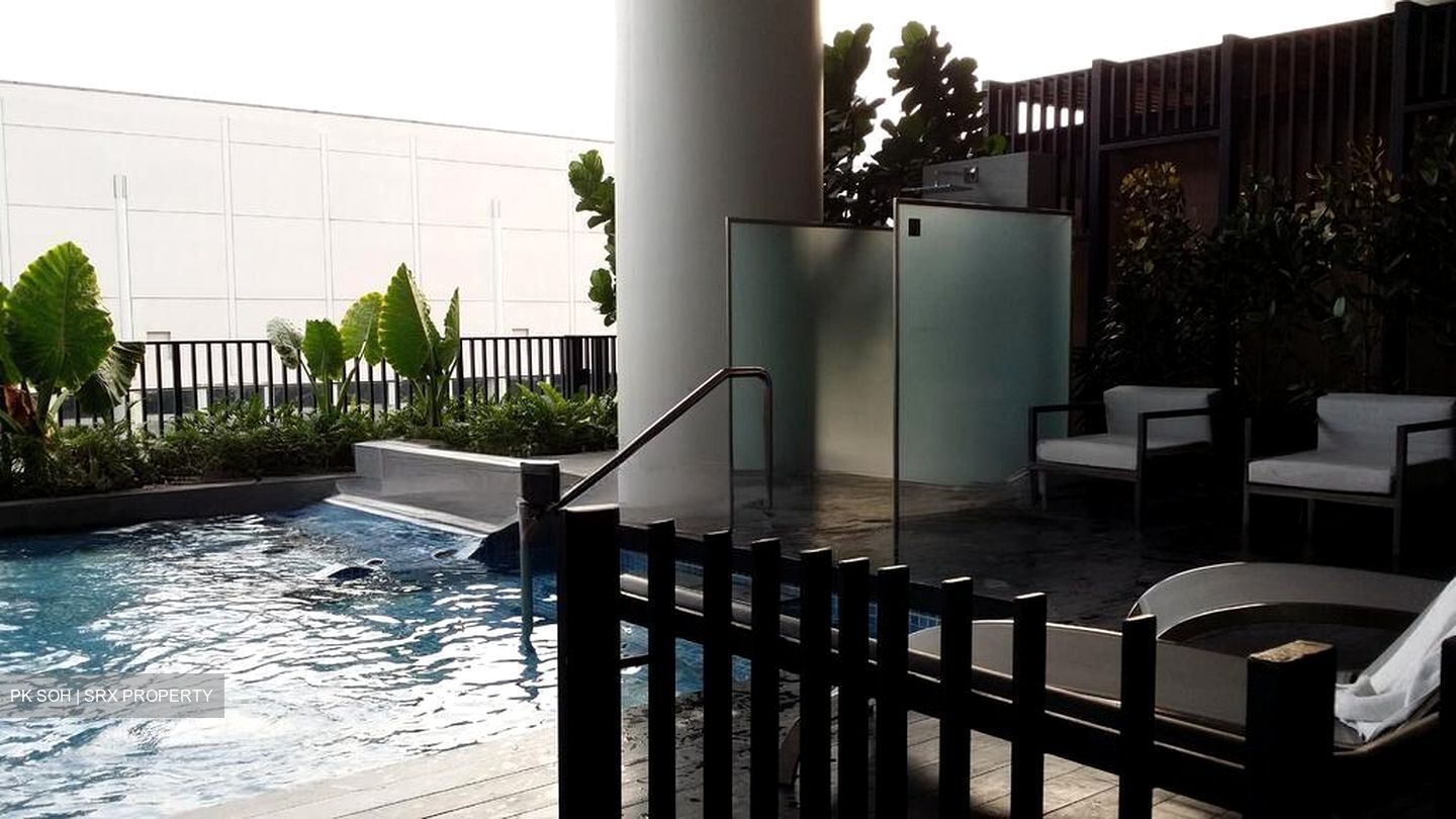 Centro Residences (D20), Condominium #498000191